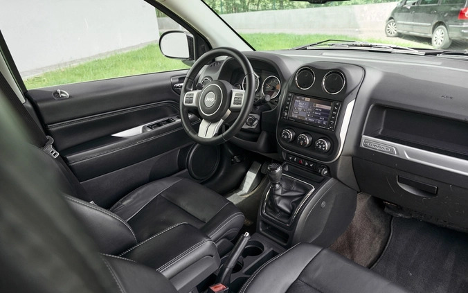 Jeep Compass cena 33700 przebieg: 239000, rok produkcji 2013 z Płock małe 781